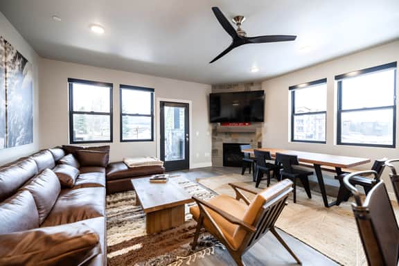 Deer Valley Mayflower Lakeside 202